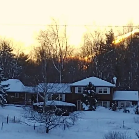 Spacious Country Retreat Close To Town And Nature, Sylvana Farm Vt Montpelier Exterior photo